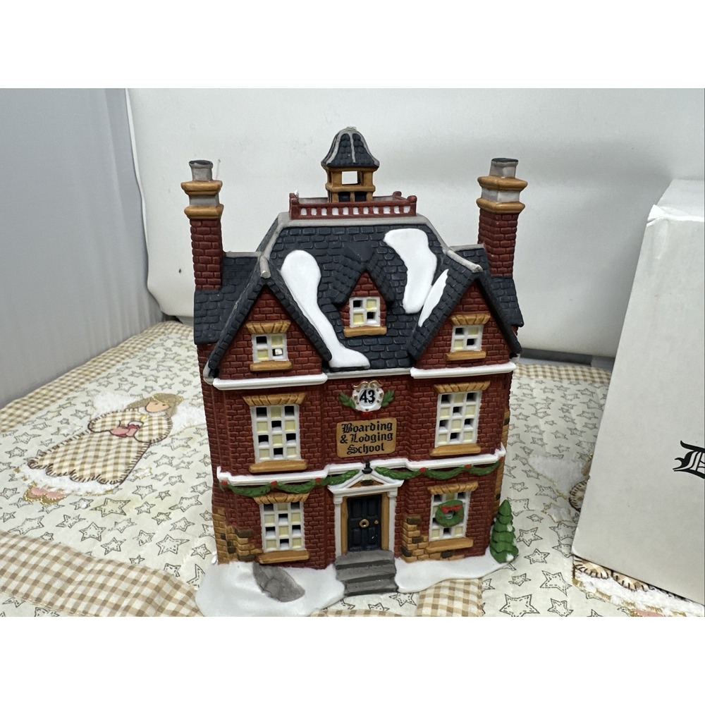 Dept 56 Dicken's Village Series Boarding And Lodging School House 1993 Retired - Picture 3 of 8